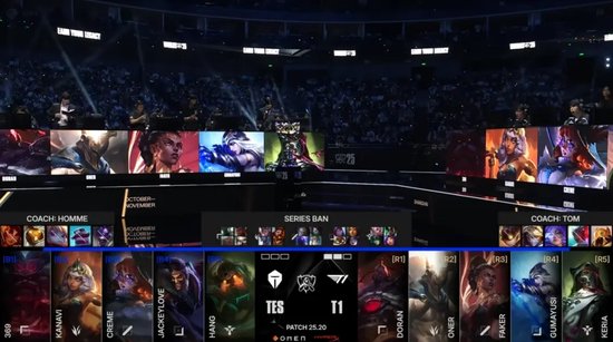 扑克你现在在赌吗（你现在在扑克桌上下注吗？）