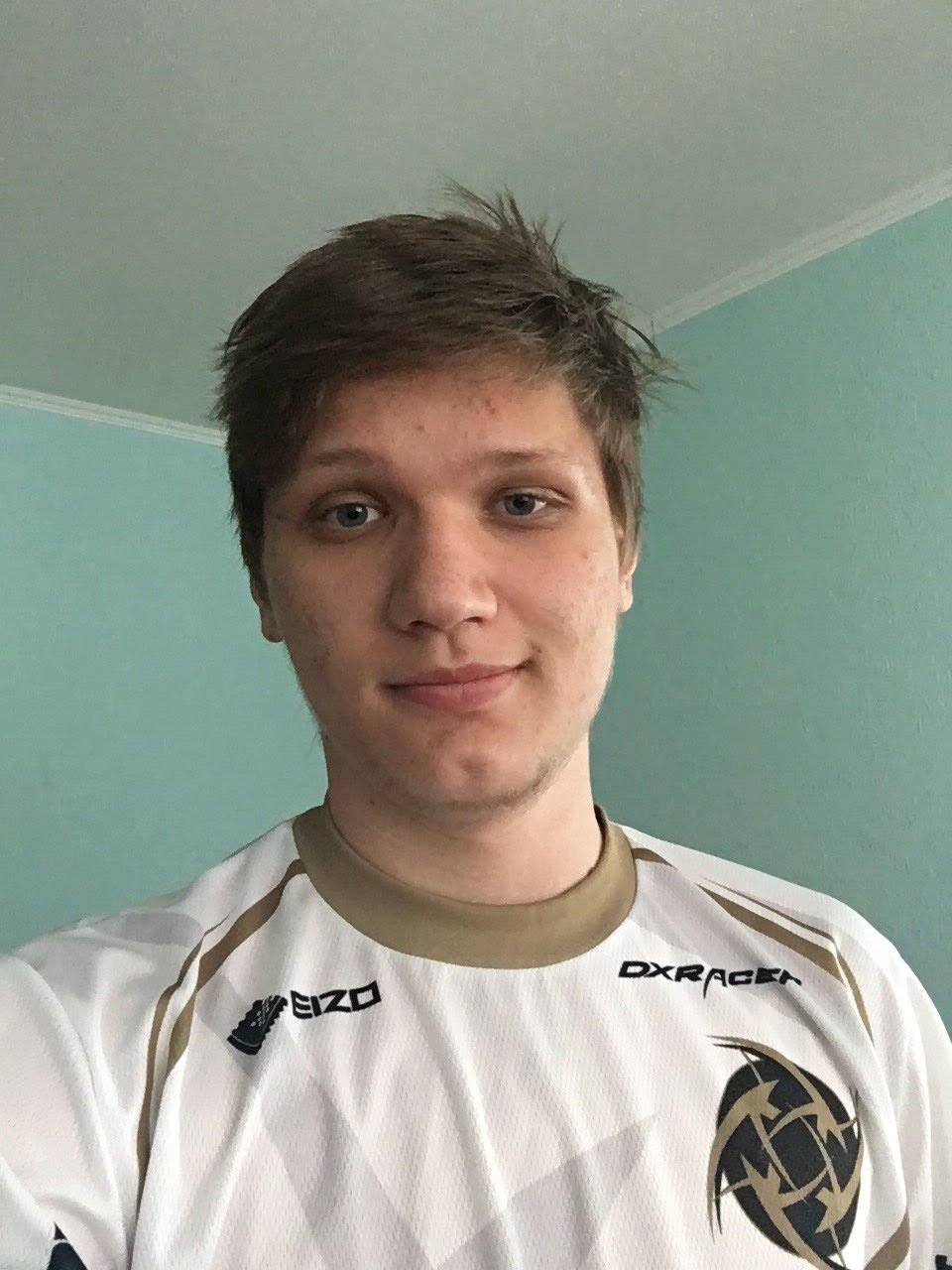 百家乐退隐型玩家，留白（百家乐隐退者的留白）